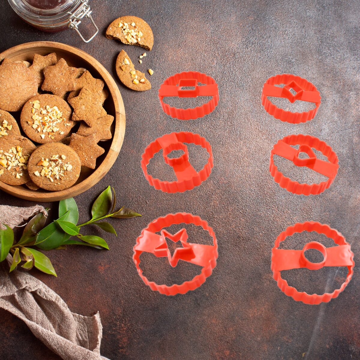 Easter Cookie Cutter Set - Plastic Biscuit Cutting Tools for DIY Baking & Cake Decoration (6-Piece) - Image 5