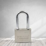Multipurpose Solid 6 Keys Padlock 60 mm / 1 Pc) - Image 5