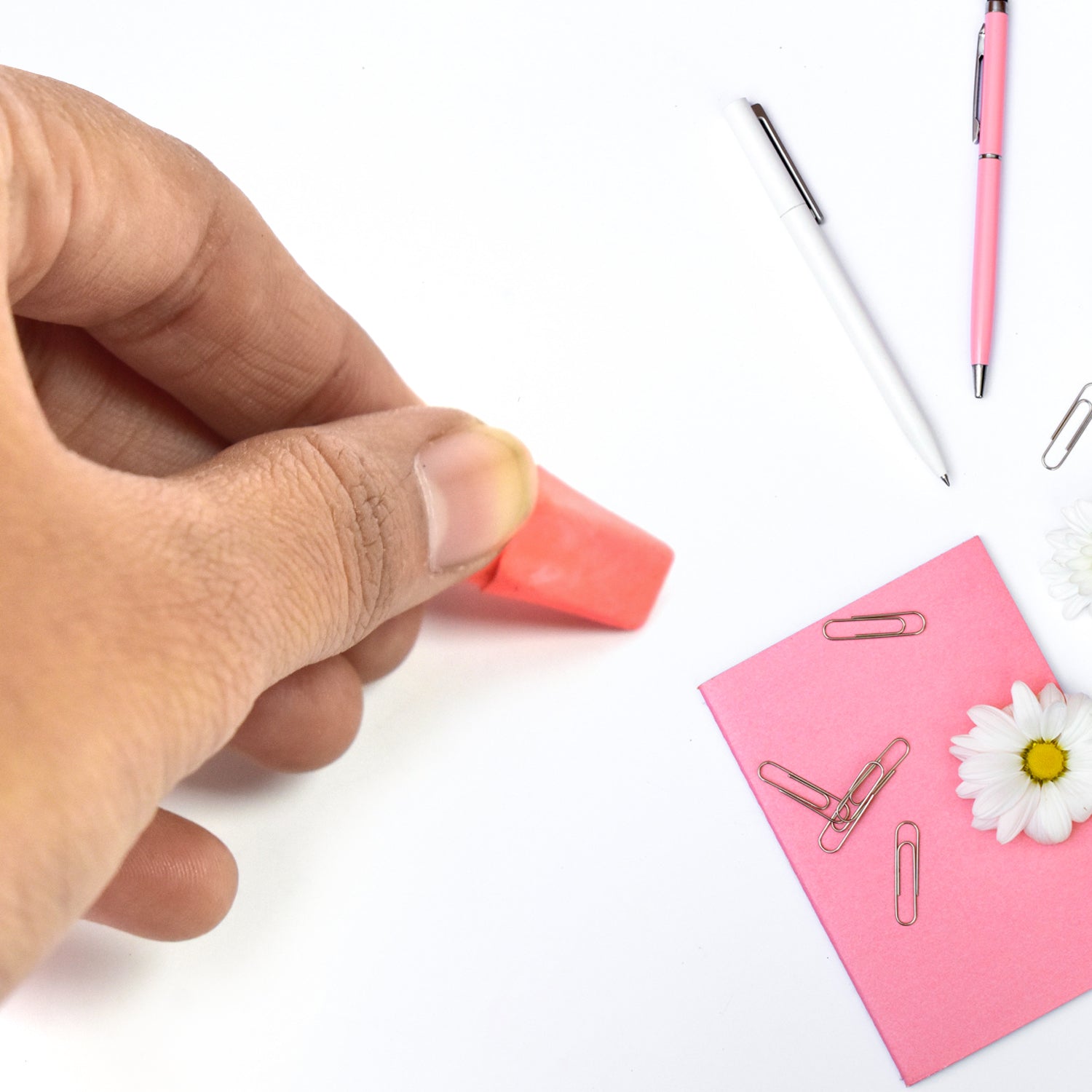 21_089e0def-1eaa-482f-a05d-e9a6882473db.jpg Pencil Top Eraser Rubber Erasers (1 Pc / Mix Colour & Design) - Image 4