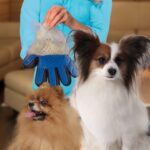 5 Finger Deshedding Glove (1 Pc) - Image 3