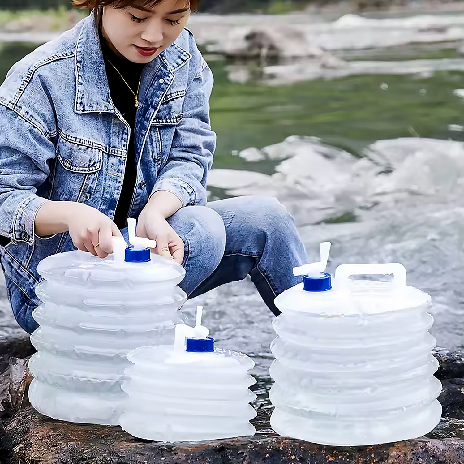 2_f00c4856-a19f-41c7-9a95-314426ce0bc2.jpg Outdoor Camping Collapsible Portable Water Container with Carry Handle Tap Valve Large Food Grade - Image 1