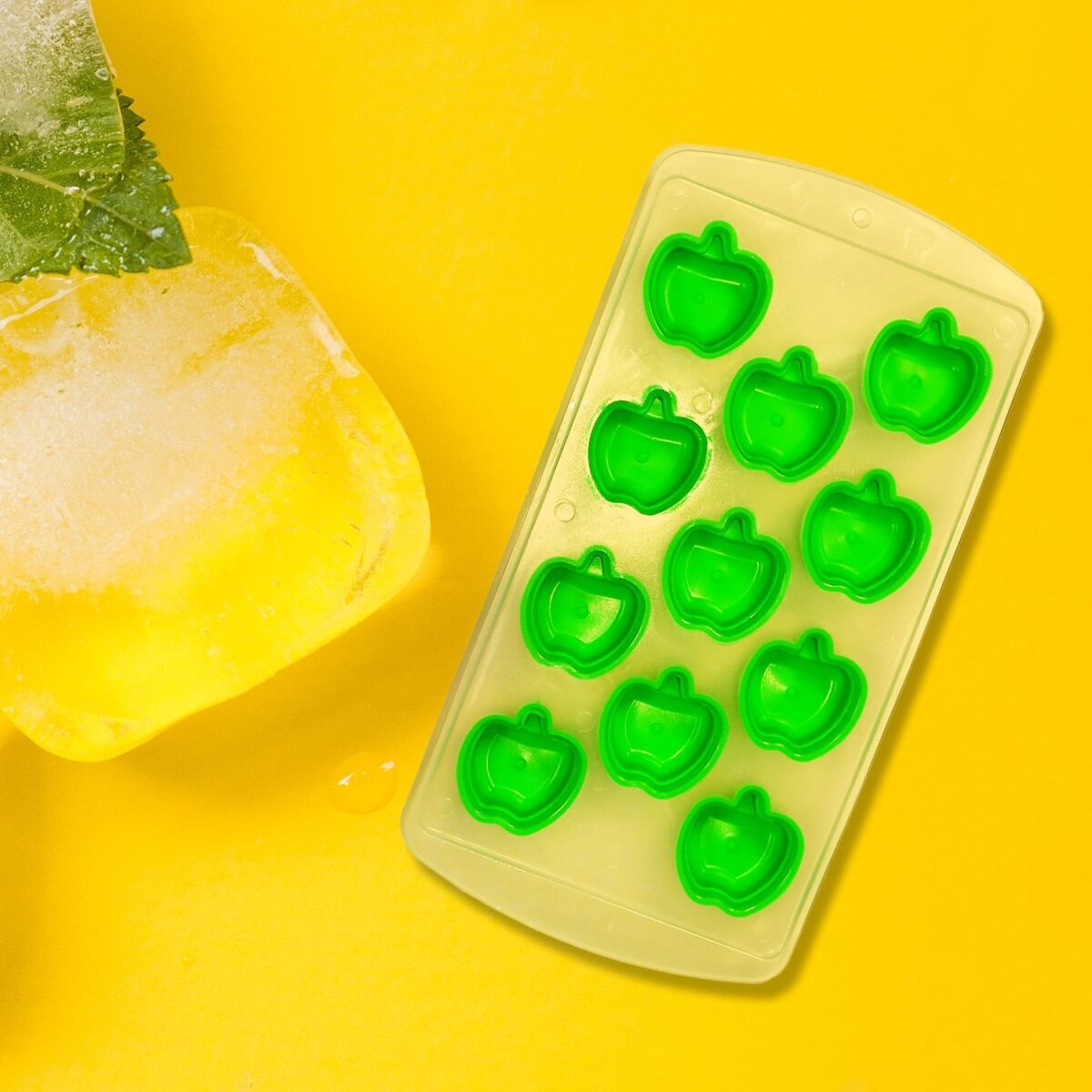 Mix design Ice Trays for Freezer with Easy to Release Flexible Silicone shape ice cavity. - Image 1