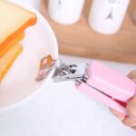 Stainless Steel Hot Dish Plate Clip â€“ Secure Bowl & Plate Gripper for Home & Kitchen - Image 4