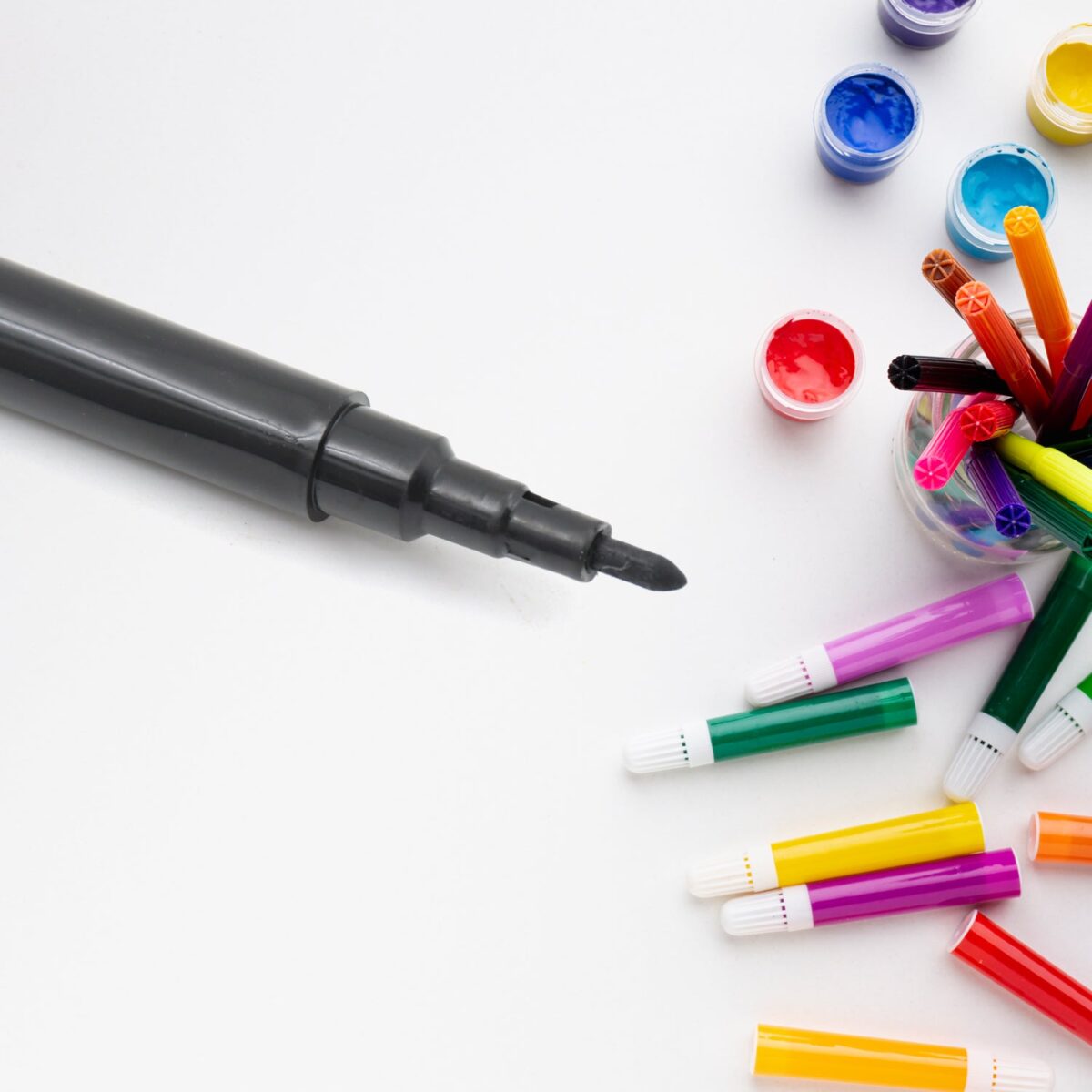 4-Piece Waterproof Marker Pen Art Set for DIY Crafts, Kids & Artists - Image 5