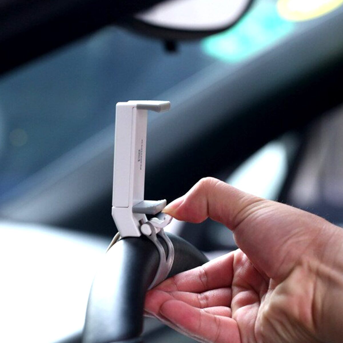 Car Steering Wheel Mobile Holder - Image 3