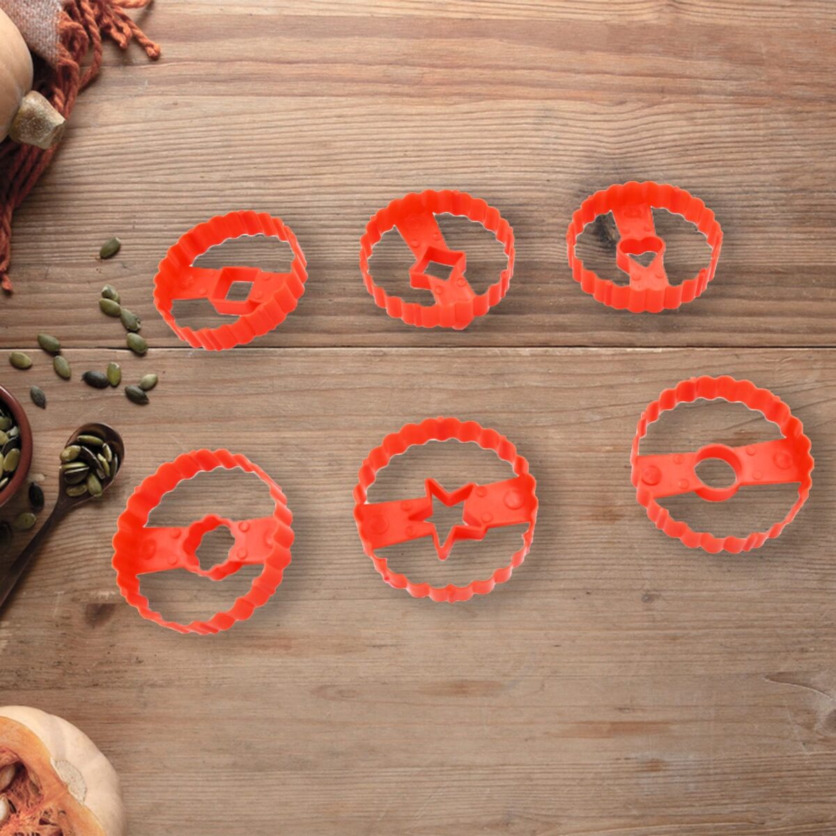 Easter Cookie Cutter Set - Plastic Biscuit Cutting Tools for DIY Baking & Cake Decoration (6-Piece) - Image 3
