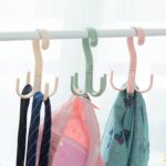 4-Claw Multi-Function 360 Degree Rotatable Purse Rack Handbag Hanger Hook - Image 3