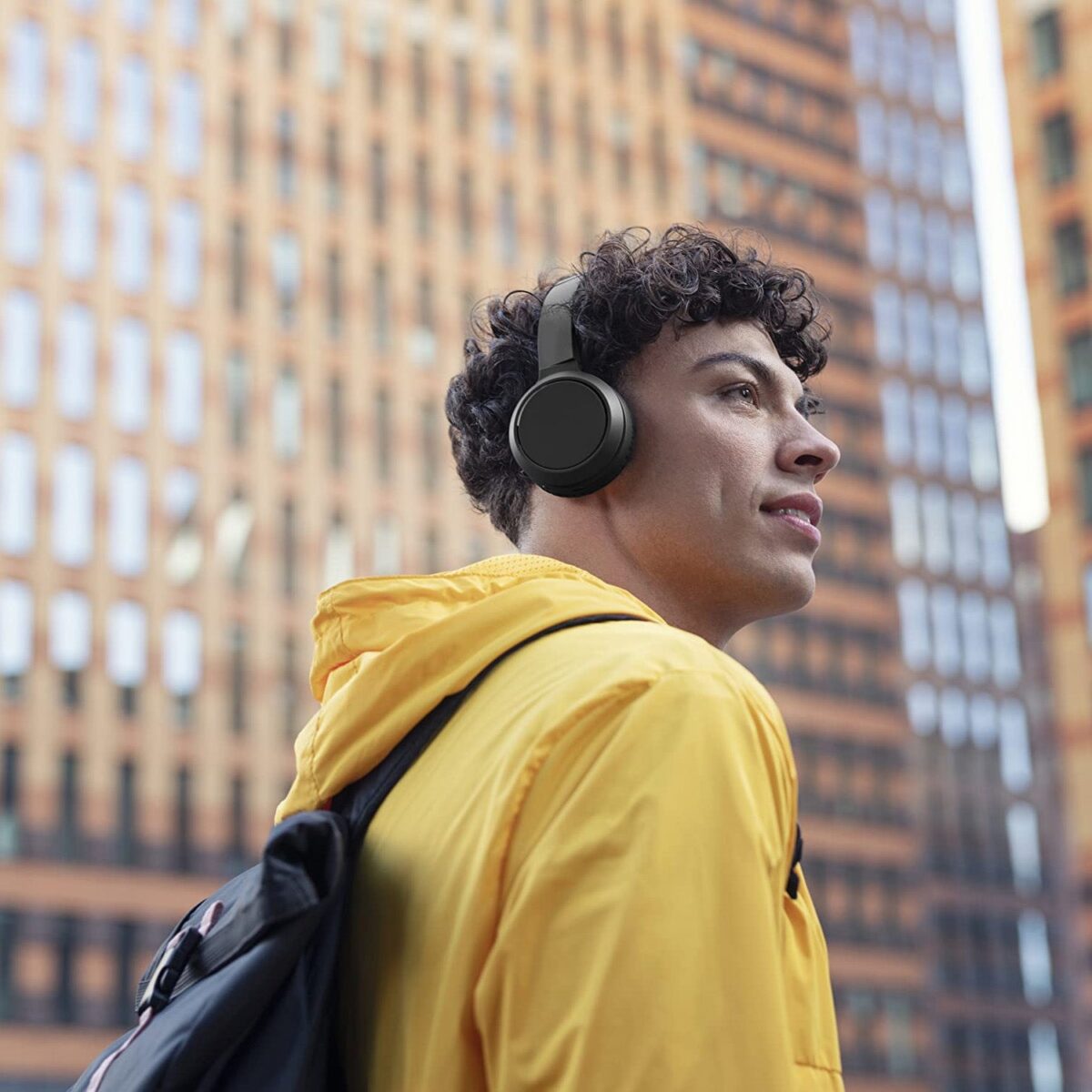 Foldable Wireless Headphone with Calling Function (1 Pc) - Image 3