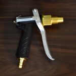 Durable Gold Color Trigger Hose Nozzle Water Lever Spray - Image 2
