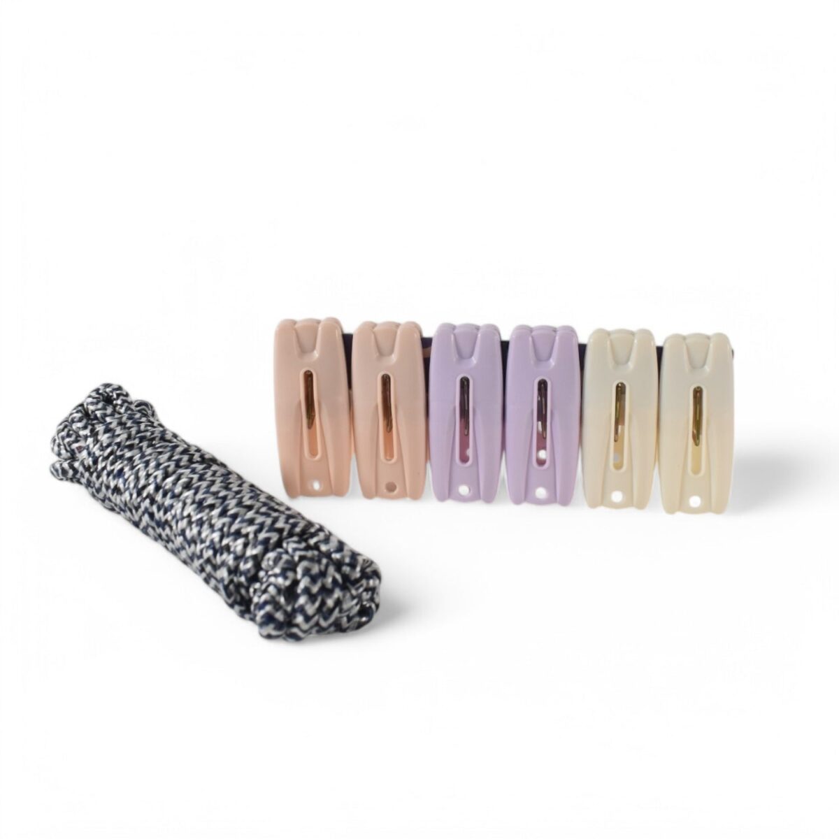 Cloth Drying Rope with Clips Ã¢â‚¬â€œ Convenient and Durable Hanging Solution (7 Pc Set) - Image 5