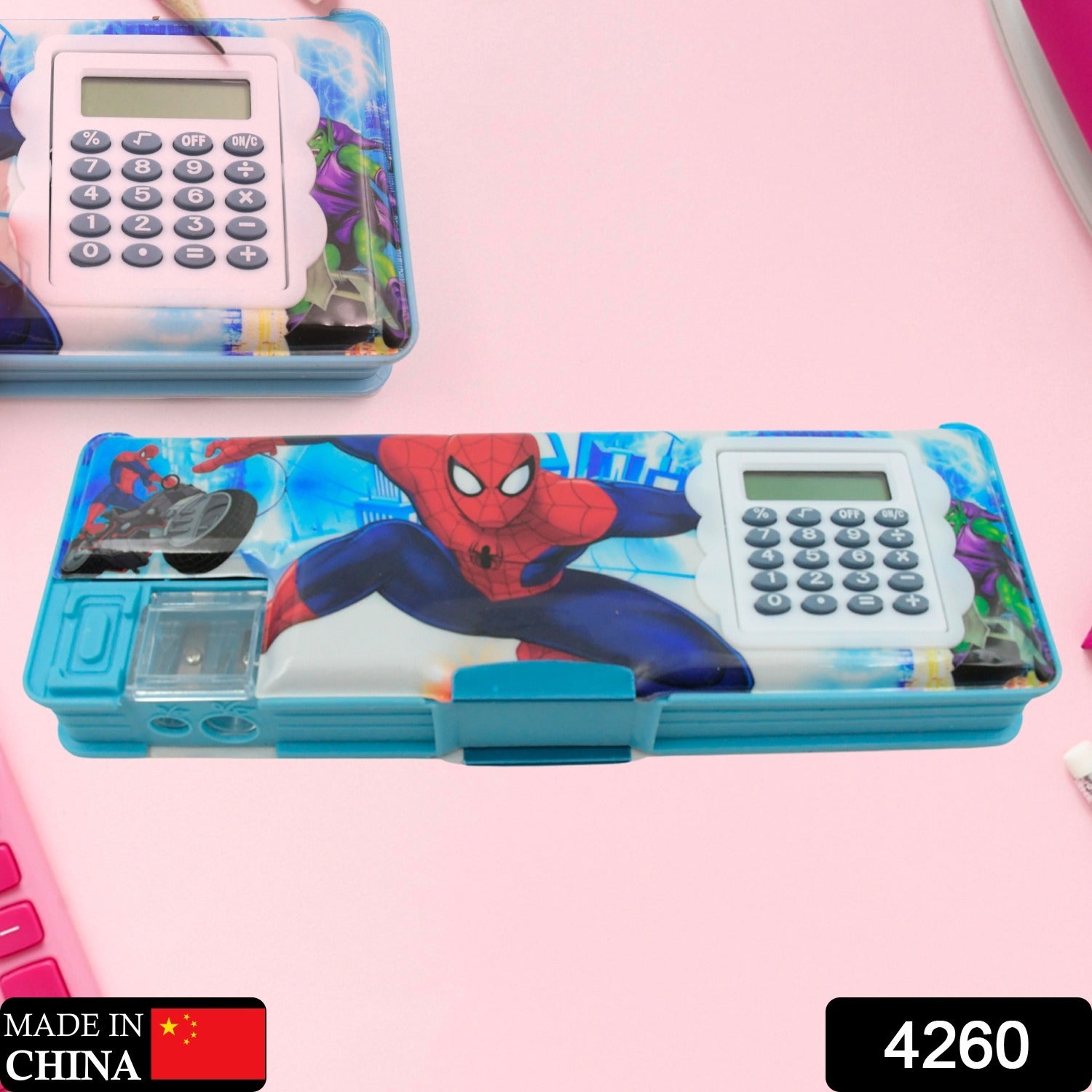 aa2c6f99-26f6-4084-b9de-639b41f6a03f_8ffd5283-092d-42d5-846b-0577456467f2.jpg Cartoon Multi-functional Geometry Box with Calculator & Double Sharpener - Image 2