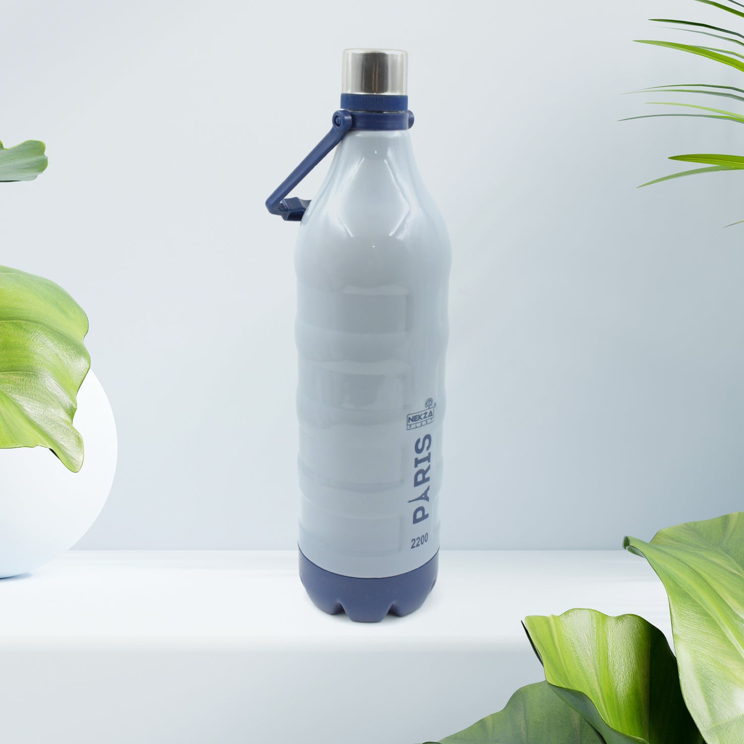 krSqUigdd5ODQYvaXn2jX6ELTp7hA52EOjg5XEuZ.jpg Insulated Water Bottle (2200ml): Leakproof, BPA-Free, Handle & Strap (Sports) - Image 6